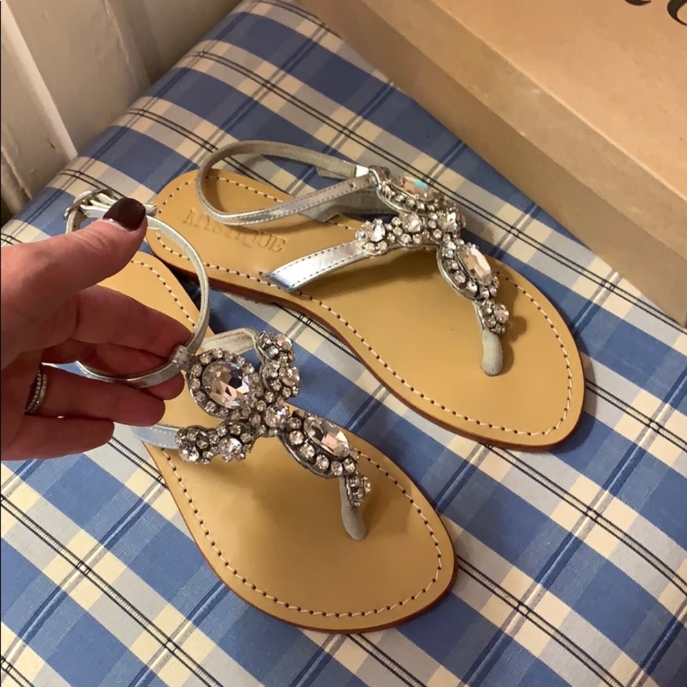 Brand new mystique sandal